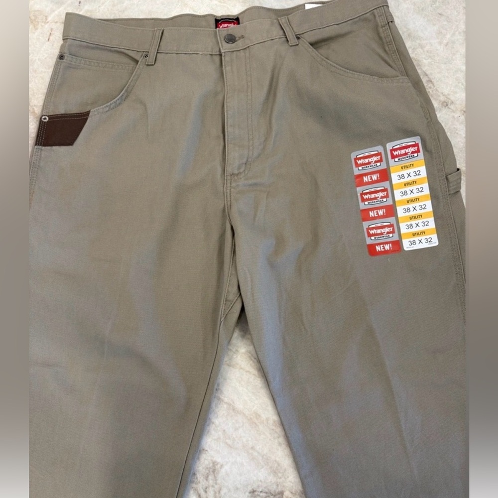 NWT Wrangler Men's Tan Work Pants
